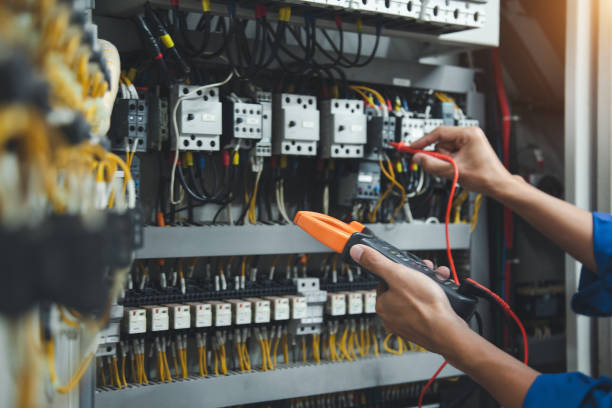 Best 24-Hour Electrician  in Oak Ridge, FL